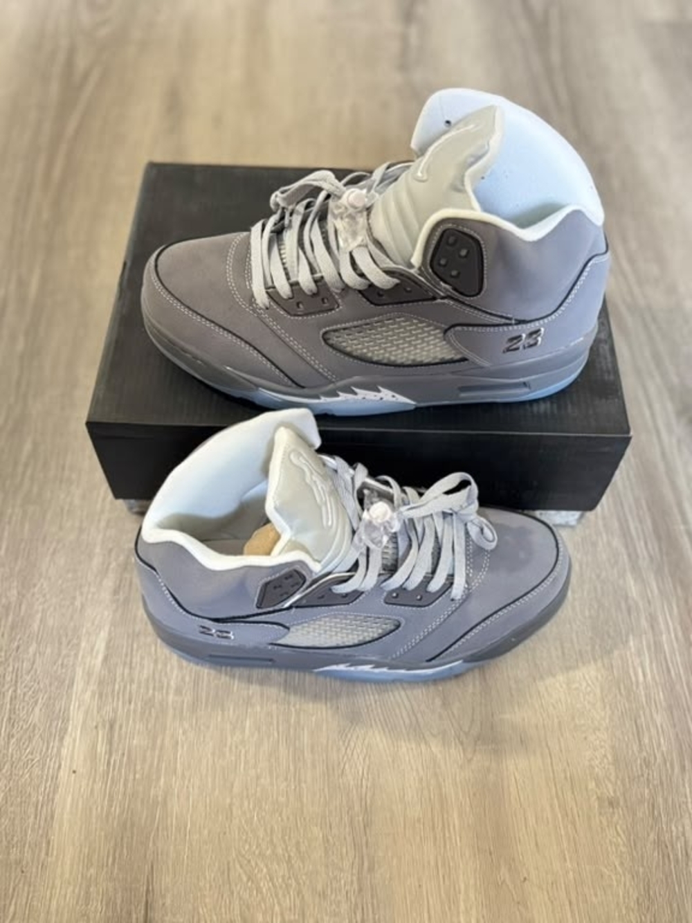 Jordan 5 Retro Grey
